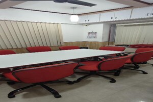 Office Space For Sale in Dadar West