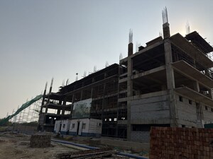  Shop – Exterior View View at Uniwest Aero Hub, Sector 22d Yamuna Expressway - for Sale
