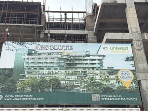 Studio Apartment – Exterior View View at Uniwest Aero Hub, Sector 22d Yamuna Expressway - for Sale