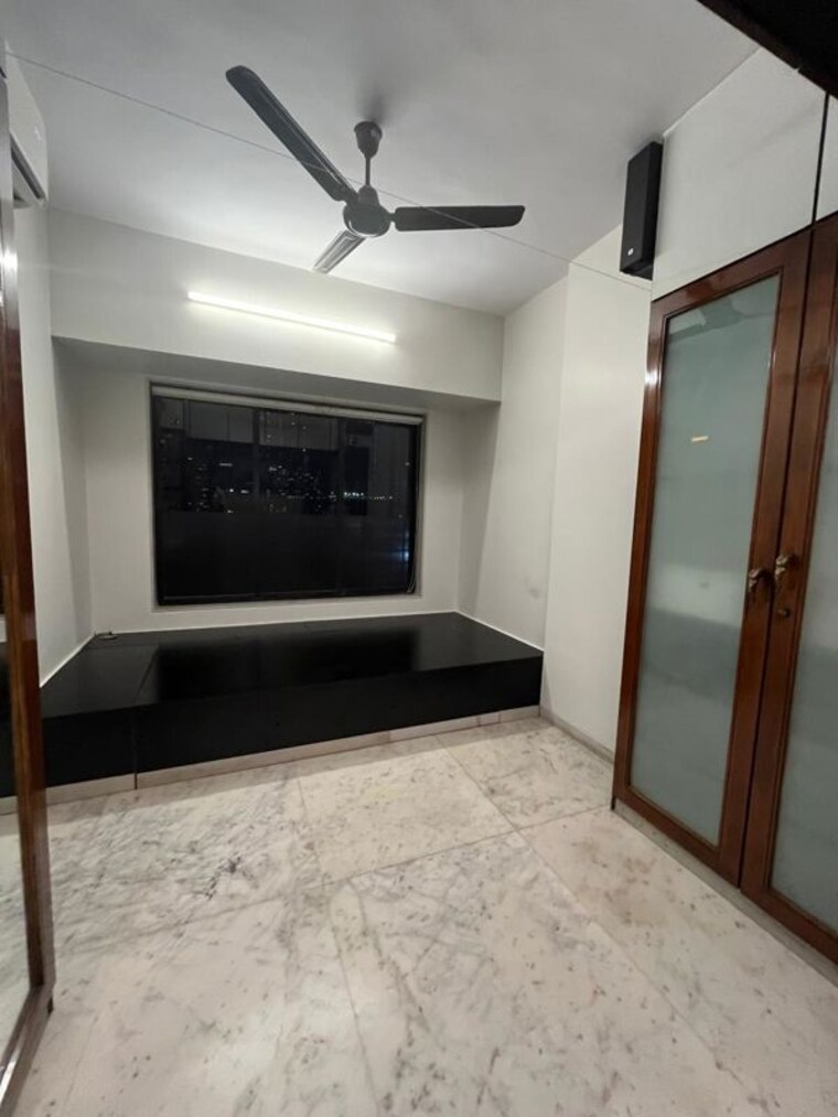 Kitchen, god-gifts-building 1 Bedroom 590 Sq.Ft. Apartment In Lower Parel Mumbai 10780311