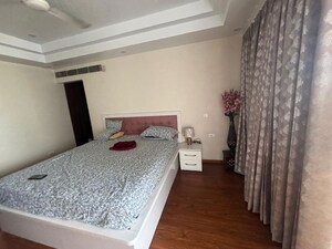3.5 BHK Apartment For Sale in Gomti Nagar