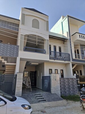 4 BHK Independent House For Sale in Kharar Mohali Road