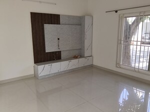 Room in 3 BHK Villa at Celebrity Natures Habitat, Sarjapur Road – for Rent