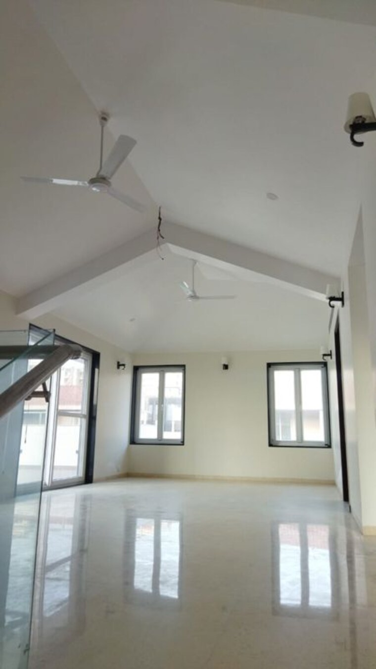 undefined, unitech-the-villas 5 Bedroom 10869 Sq.Ft. Villa In Sector 33 Gurgaon 10780308