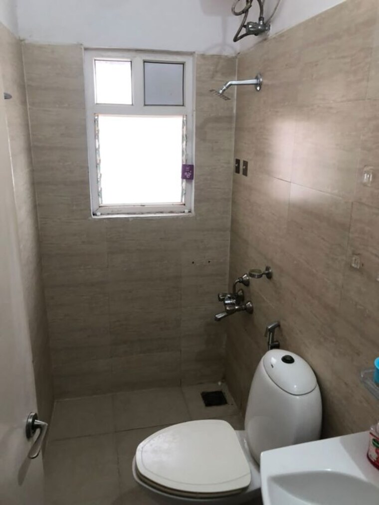Bathroom, navrangpura 3 Bedroom 1860 Sq.Ft. Apartment In Navrangpura Ahmedabad 10780363