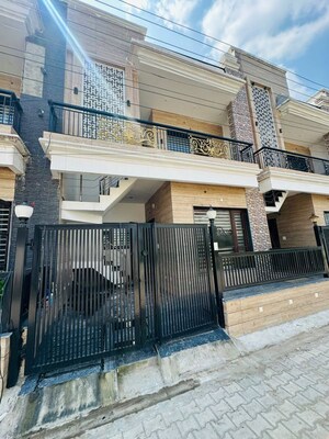 3 BHK Independent House For Sale in Kharar Road