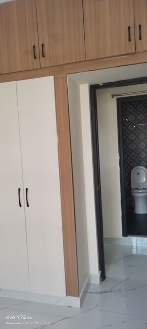 Room in 2 BHK Apartment at Kondapur – for Rent