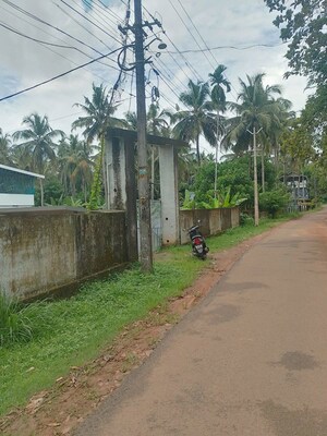  Plot – Garden View at Kaiparambu - for Sale