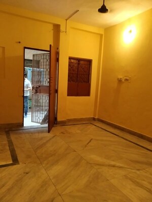 Room in 1 BHK Independent House at Sarita Vihar – for Rent