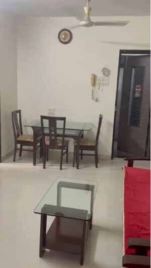 Living Room in 2 BHK Apartment at Chembur – for Rent