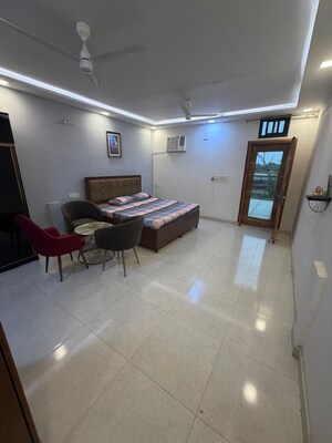 Living Room in 1 BHK Builder Floor at Jangpura – for Rent