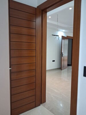 Bathroom in 4 BHK Apartment at Greater Kailash I – for Rent