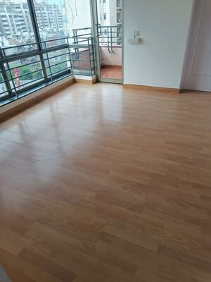 Master Bedroom in 4 BHK Apartment at Central Park I, Sector 42 – for Sale