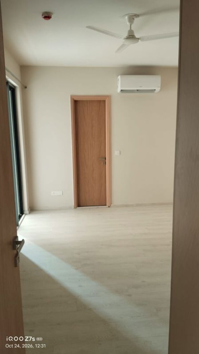 Room, m3m-heights 2 Bedroom 1450 Sq.Ft. Apartment In Sector 65 Gurgaon 10780488