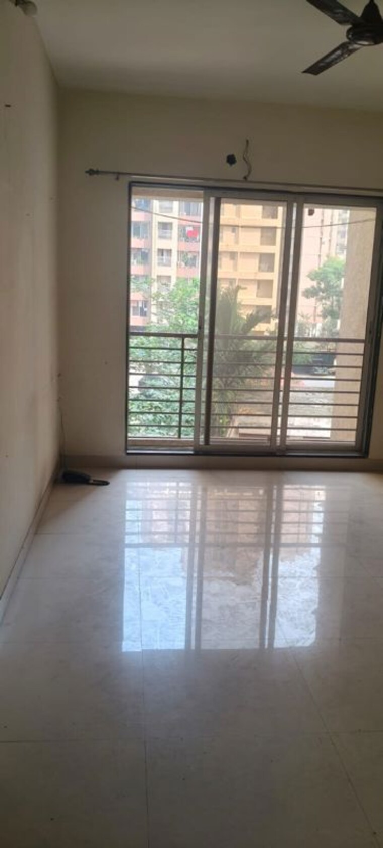 Room, rajaram-sukur-sapphire 1 Bedroom 430 Sq.Ft. Apartment In Ghodbunder Road Thane 10780499