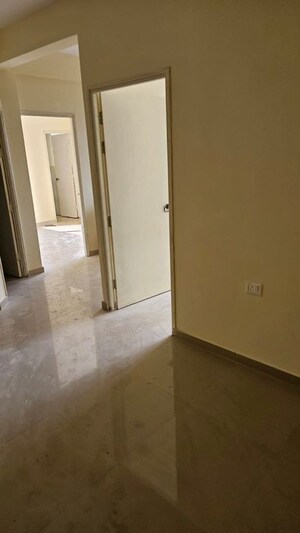 Room in 3 BHK Apartment at Pyramid Altia, Sector 70 – for Sale