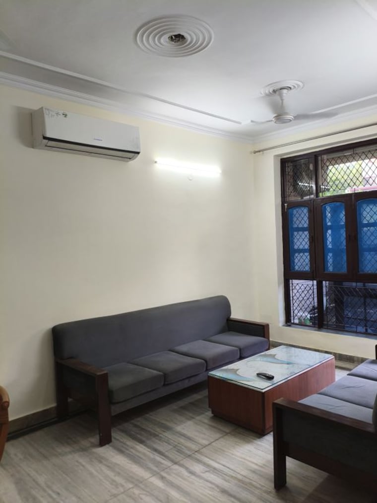 Living Room, sector 52 2 Bedroom 1150 Sq.Ft. Builder Floor In Sector 52 Noida 10780525