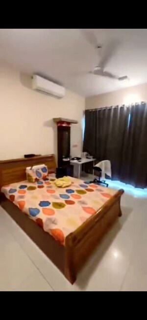Bedroom in 2 BHK Apartment at Leo Tower Apartments, Juhu – for Rent