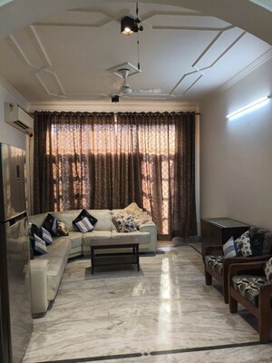 3 BHK Builder Floor For Rent in RWA Apartments Sector 52, Sector 52