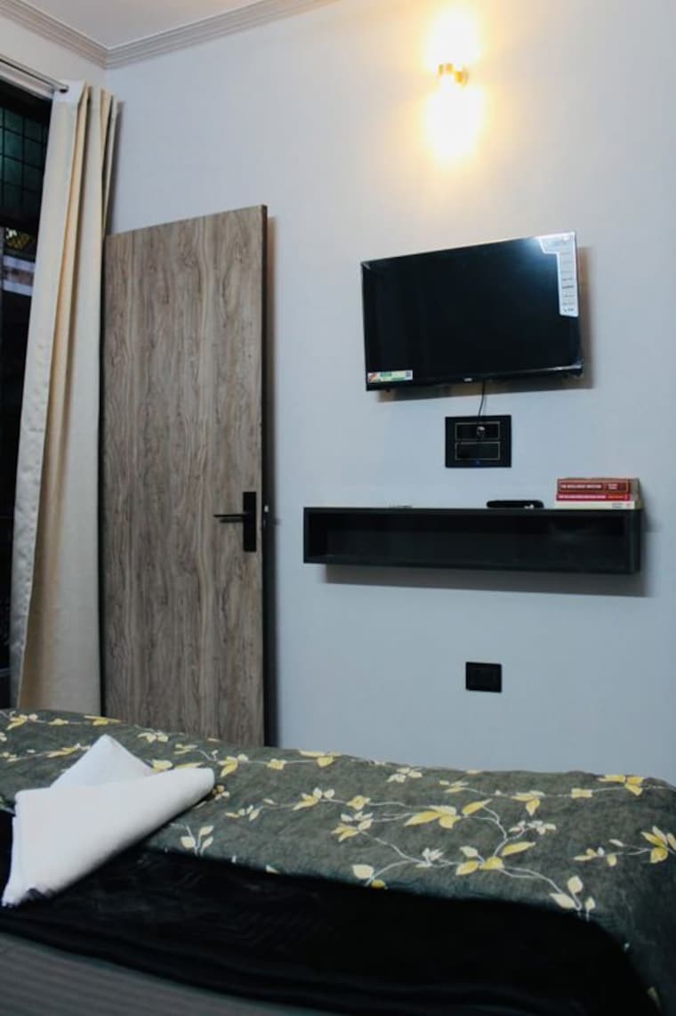 undefined, chattarpur 2 Bedroom 750 Sq.Ft. Builder Floor In Chattarpur Delhi 10780595
