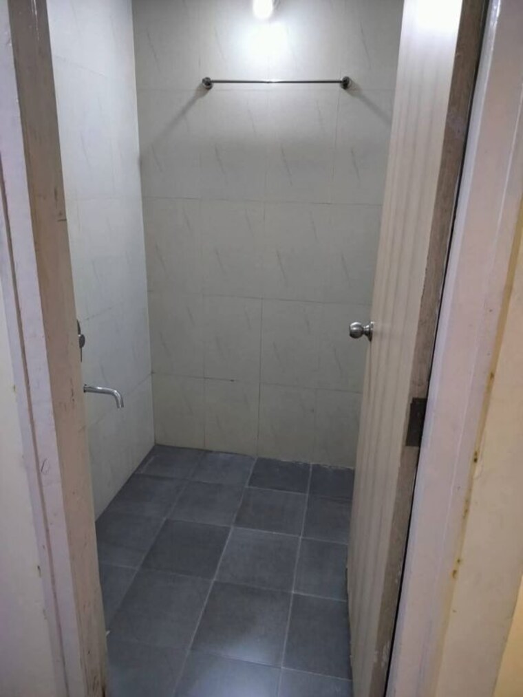 Bathroom, lodha-palava-city 1 Bedroom 649 Sq.Ft. Apartment In Dombivli East Thane 10780602