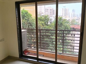 Room in 1 BHK Apartment at Rajaram Sukur Sapphire, Ghodbunder Road – for Rent