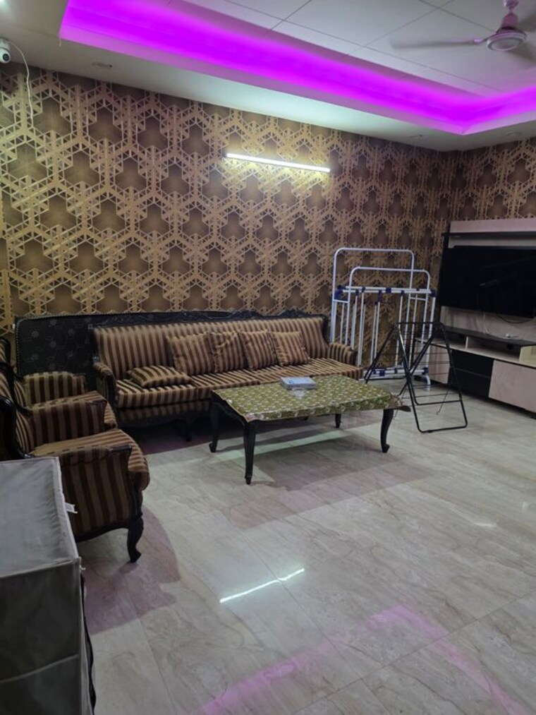 Living Room, chattarpur 4 Bedroom 1800 Sq.Ft. Builder Floor In Chattarpur Delhi 10780613