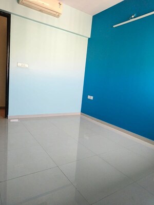 Room in 1 BHK Apartment at Kishor Sukur Enclave A, Ghodbunder Road – for Rent