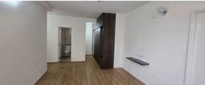 Room in 3 BHK Apartment at Mantri Manyata Lithos, Thanisandra – for Rent