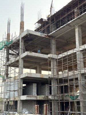  Office Space – Exterior View View at Uniwest Aero Hub, Sector 22d Yamuna Expressway - for Sale