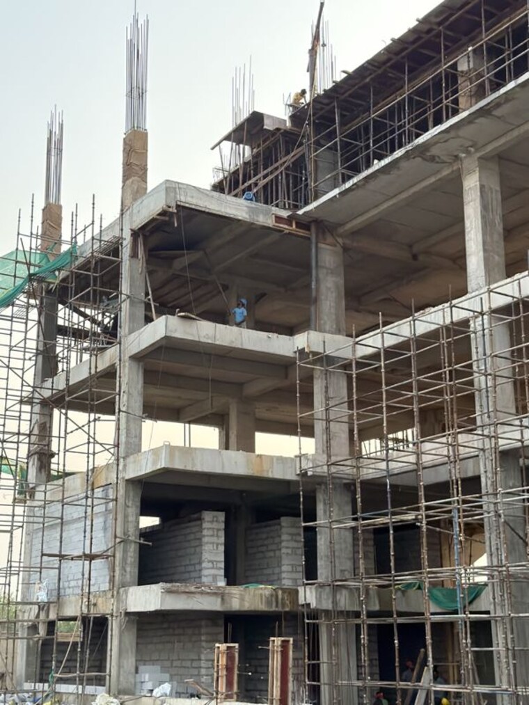 Exterior View, uniwest-aero-hub Commercial Office Space 478 Sq.Ft. In Sector 22d Yamuna Expressway Greater Noida 10780653