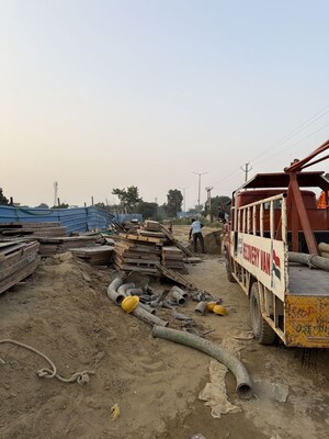  Shop For Sale in Uniwest Aero Hub, Sector 22d Yamuna Expressway