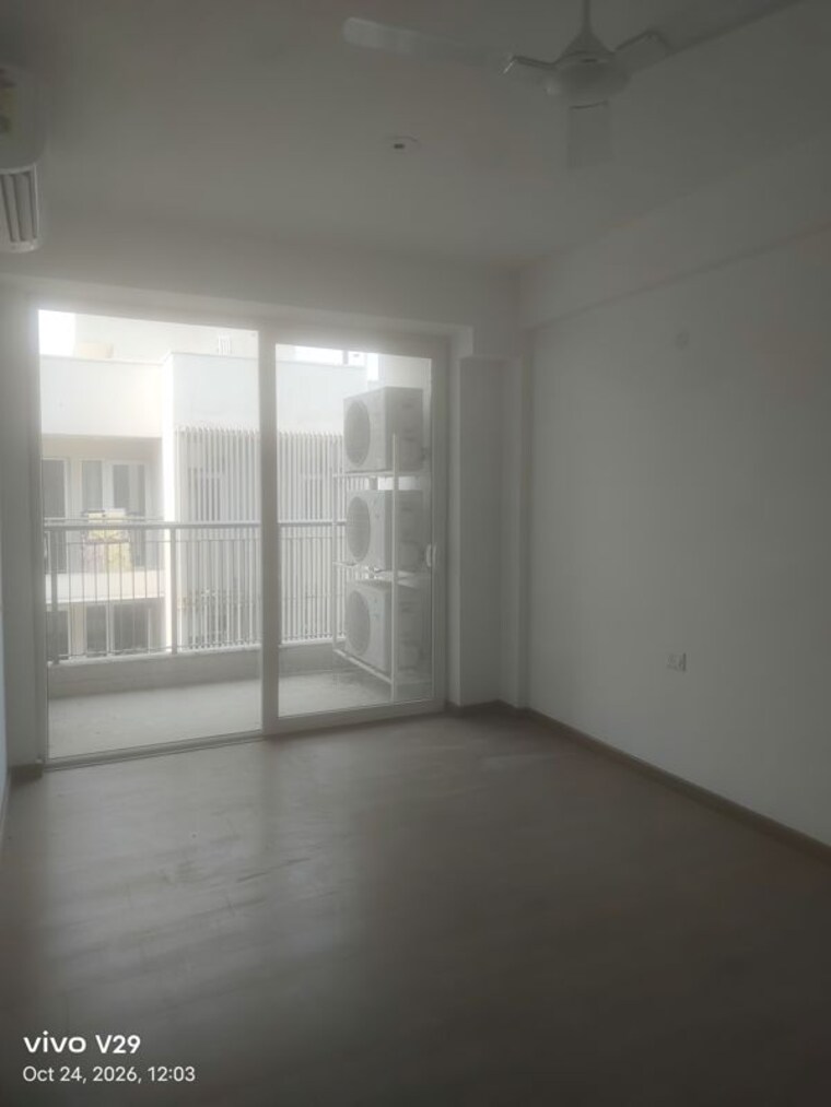 Room, dlf phase ii 4 Bedroom 330 Sq.Yd. Builder Floor In Dlf Phase ii Gurgaon 10780690