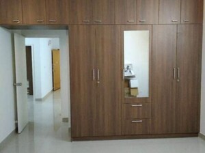 Room in 2 BHK Apartment at Mantri Webcity, Hennur Road – for Rent