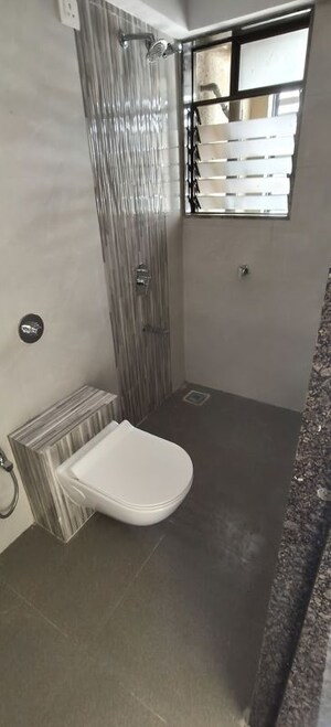 Bathroom in 1.5 BHK Apartment at Atul Horizon, Bhandup West – for Rent