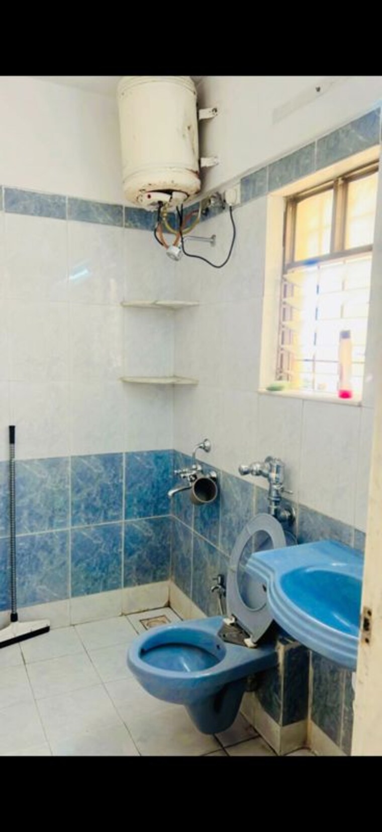 Bathroom, lunkad-goldcoast 2 Bedroom 1050 Sq.Ft. Apartment In Viman Nagar Pune 10780735