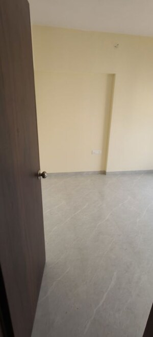 Room in 1 BHK Apartment at Atul Horizon, Bhandup West – for Rent