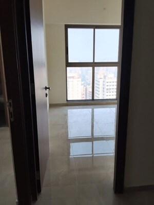 Room in 2 BHK Apartment at Runwal Forests, Kanjurmarg West – for Rent