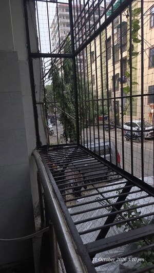 Balcony in 2 BHK Builder Floor at Nyay Khand I – for Rent