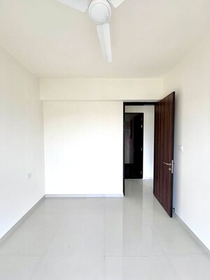 3 BHK Apartment For Sale in Sheth Zuri, Laxmi Nagar