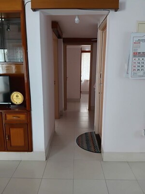 Building Lobby in 2 BHK Apartment at WhiteHouse Apartment, Rt Nagar – for Rent