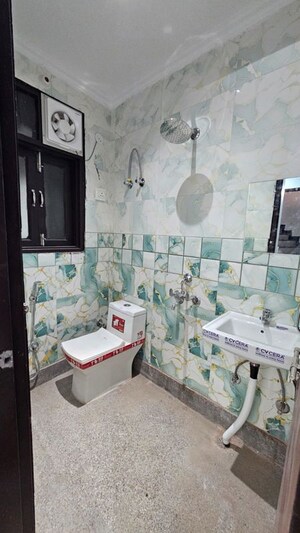 Bathroom in 2 BHK Builder Floor at Neb Sarai – for Rent