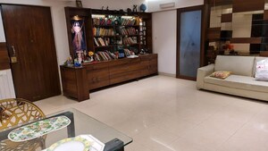 Living Room in 2 BHK Apartment at Wadala East – for Rent