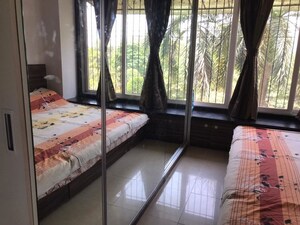 Bedroom in 2 BHK Apartment at Wadala East – for Rent