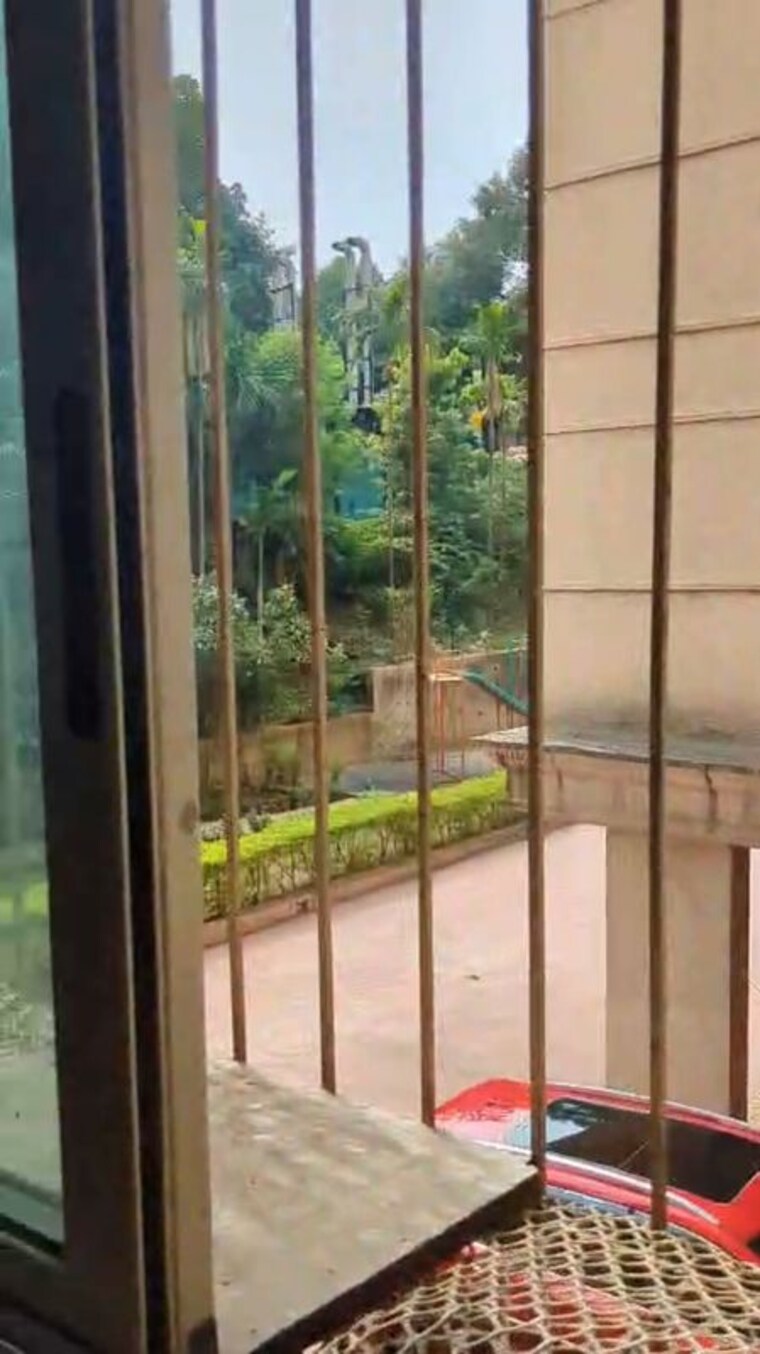 Balcony, pride-presidency-luxuria 2 Bedroom 705 Sq.Ft. Apartment In Ghodbunder Road Thane 10780801