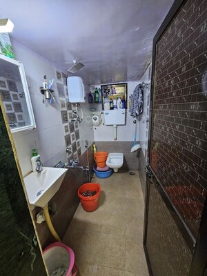 Attached Bathroom in 1 BHK Apartment at Kopar Khairane – for Rent
