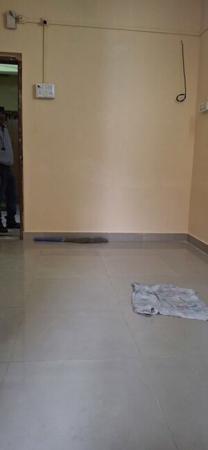 Room in 1 BHK Apartment at Kopar Khairane – for Rent