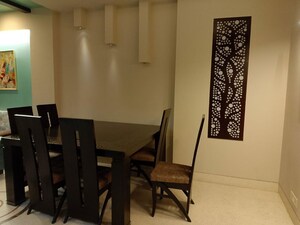 Team Area in 3 BHK Builder Floor at East Of Kailash – for Sale
