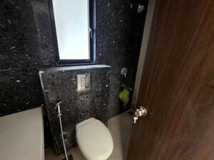 Furnished Amenities in 2.5 BHK Apartment at Lodha Aurum, Kanjurmarg East – for Rent