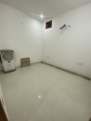 Furnished Amenities in 2 BHK Villa at Sector 21d Indira Enclave – for Rent